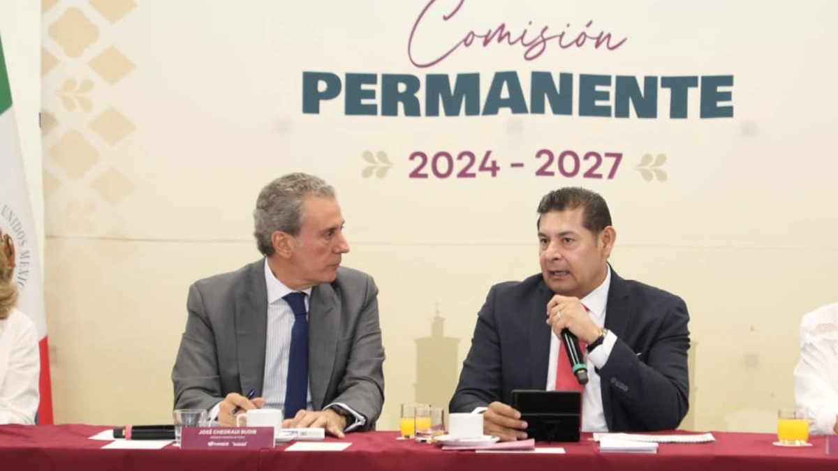 Pepe Chedraui anuncia la implementación de cámaras con IA en paraderos y zonas universitarias
