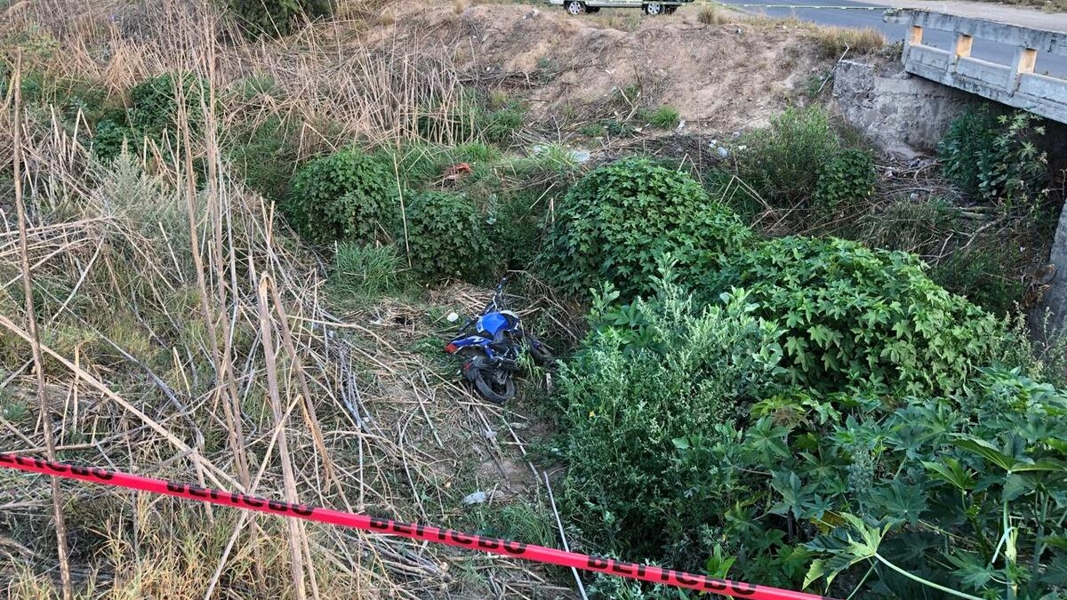 Accidente en motocicleta en Tochtepec deja una mujer sin vida y un hombre lesionado