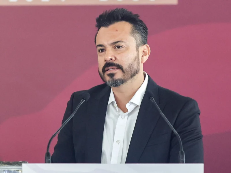 Alza salarial a maestros de Puebla costará 860 millones de pesos
