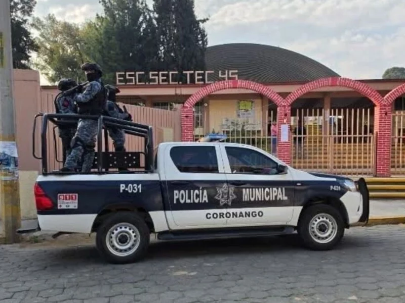 Mensajes amenazantes contra maestros de la Técnica 45 moviliza a policías de Coronango