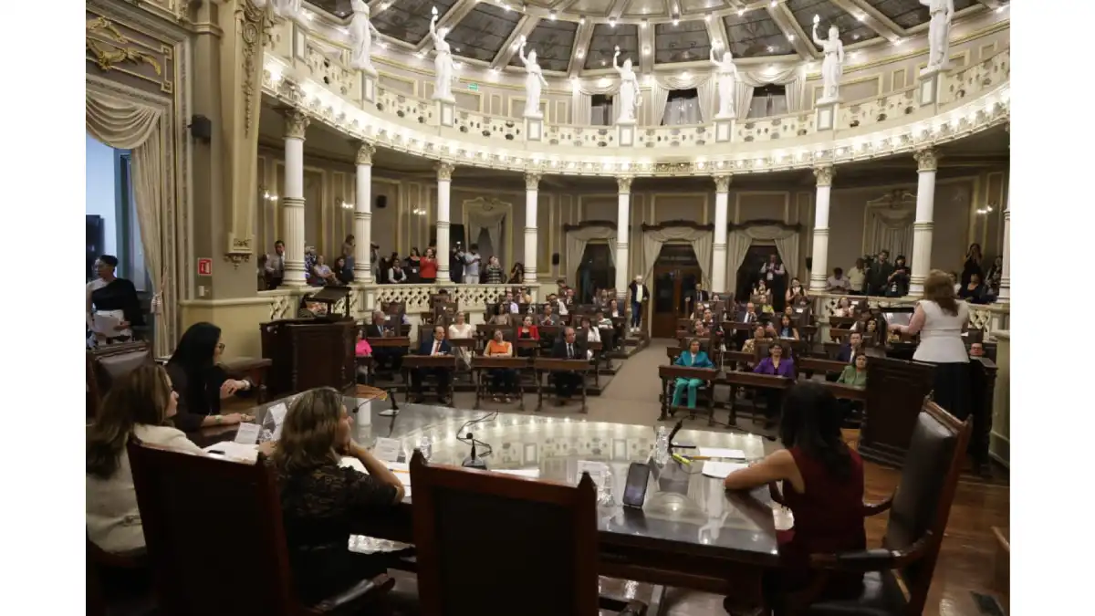 Avanza la rehabilitación del inmueble de la antigua sede del Congreso