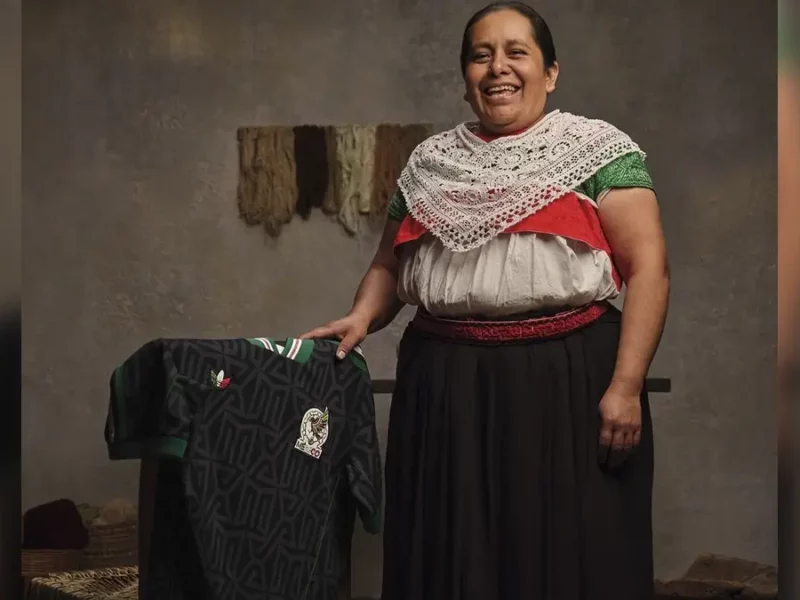 Mundial 2026: Artesanas poblanas bordaron parte del jersey de la Selección Mexicana