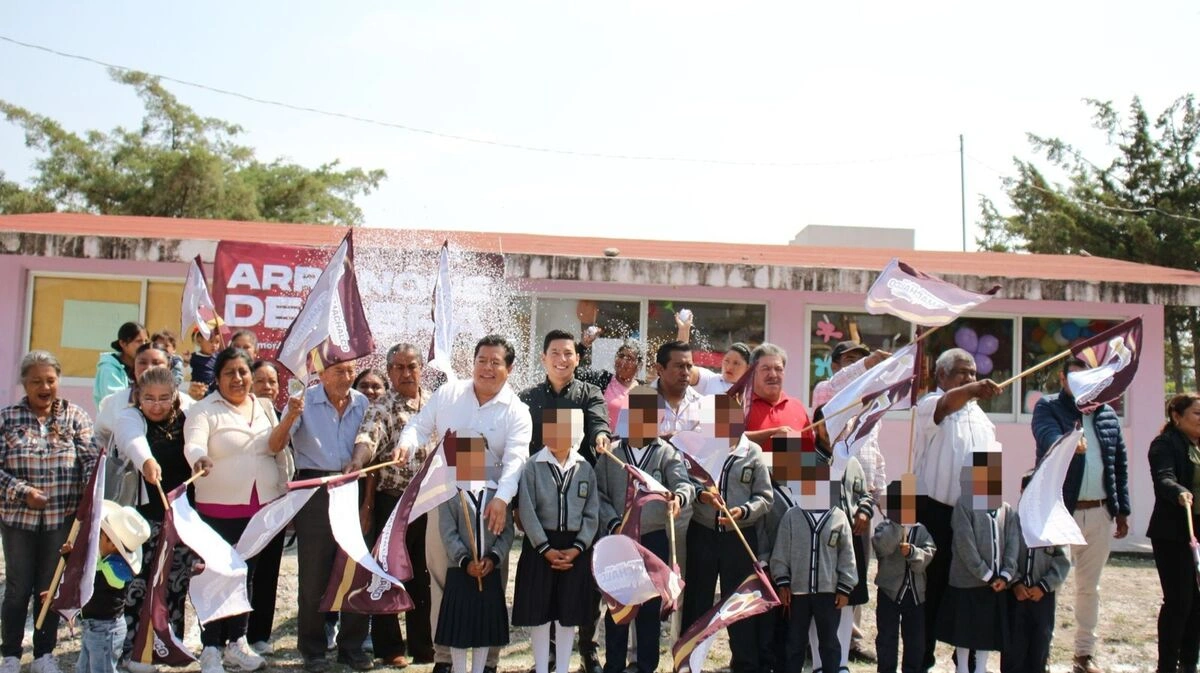 Inicia construcción de aula para preescolar en El Salado, Tecamachalco