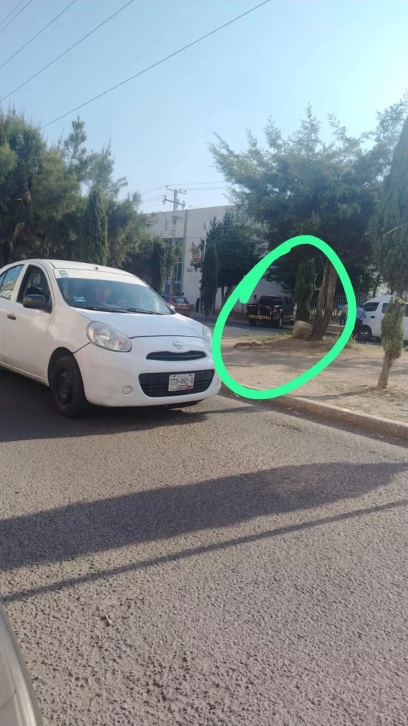 Un hombre resultó herido de bala durante un presunto intento de asalto registrado afuera de la clínica 55 del Instituto Mexicano del Seguro Social (IMSS) en Amalucan, al oriente de la ciudad de Puebla.
