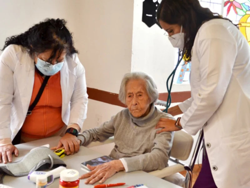 Proponen sanciones por negligencias en cuidado de menores o adultos mayores en Puebla 