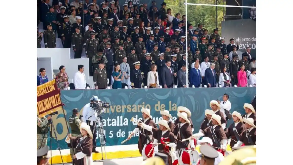 En unidad, con patriotismo y orden se realzó el desfile del 5 de mayo