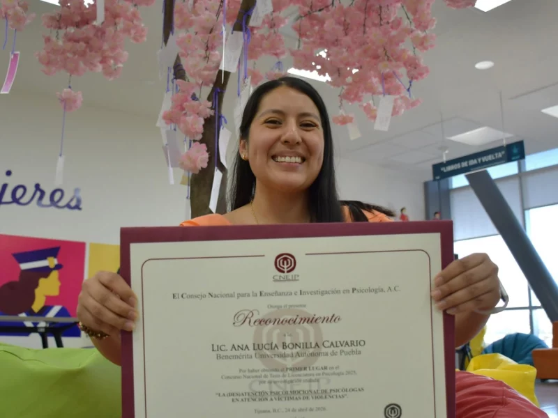 Gana egresada de Psicología de la BUAP premio nacional a la mejor tesis