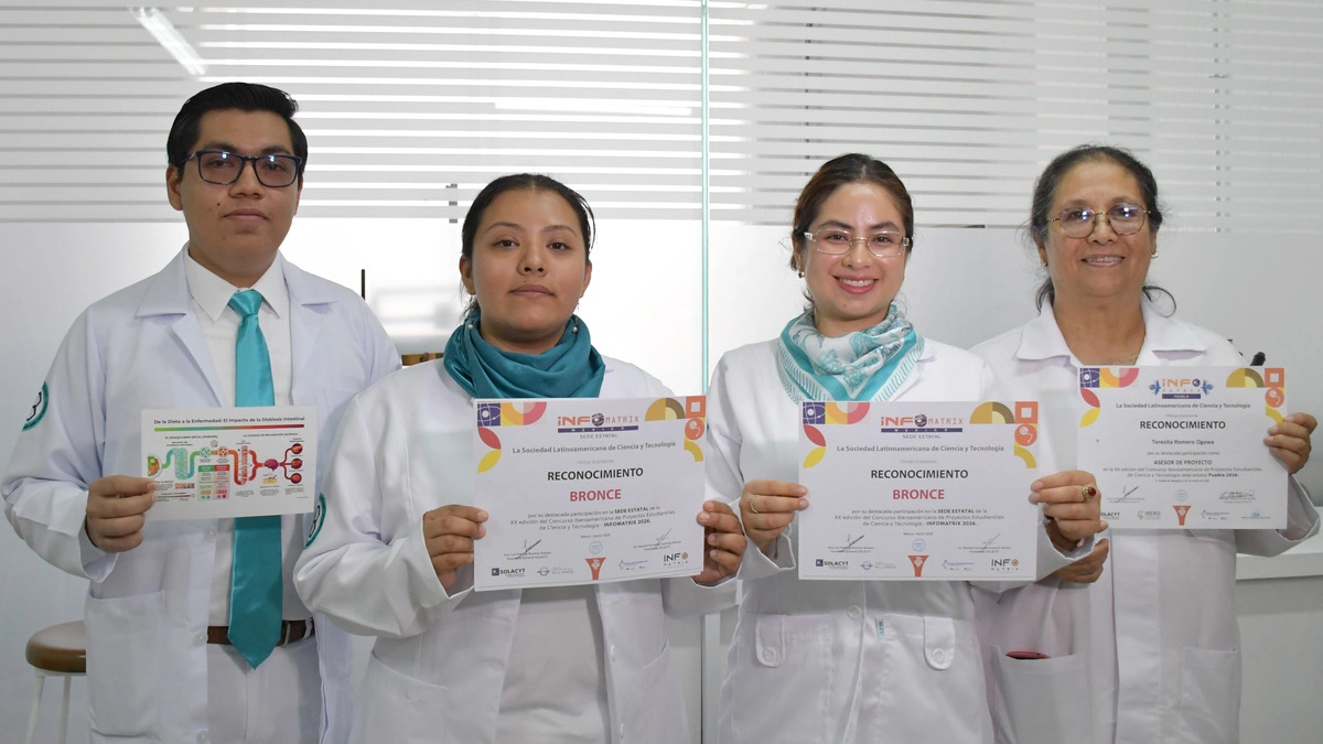 Estudiantes BUAP obtienen bronce en Infomatrix Puebla 2026