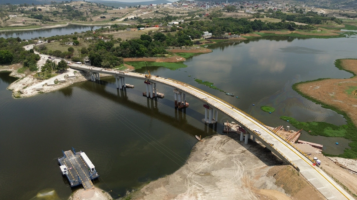 ¿Cómo van las obras emblemáticas de Armenta en Puebla?