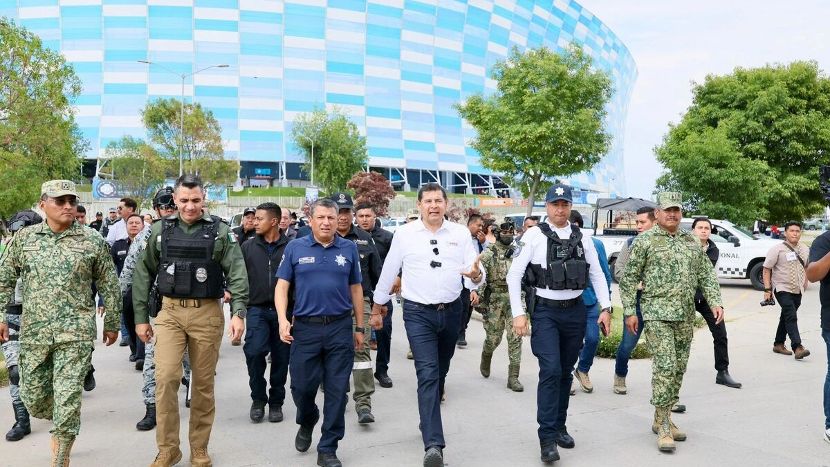 Supervisa Armenta operativo de seguridad por partido México vs Ghana en Puebla