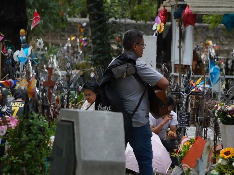 Más de 38 mil personas visitaron el Panteón Municipal por el Día de las Madres