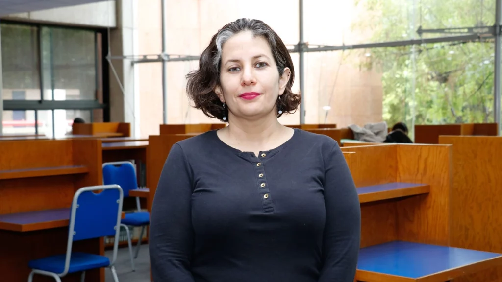 Shanik David escribe "Los problemas del copy-paste de la transparencia".
