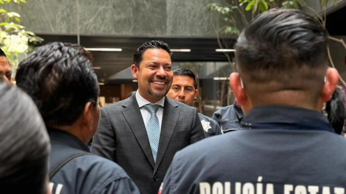 Solo cinco municipios de Puebla dan seguro médico y de vida a los policías: Andrés Villegas