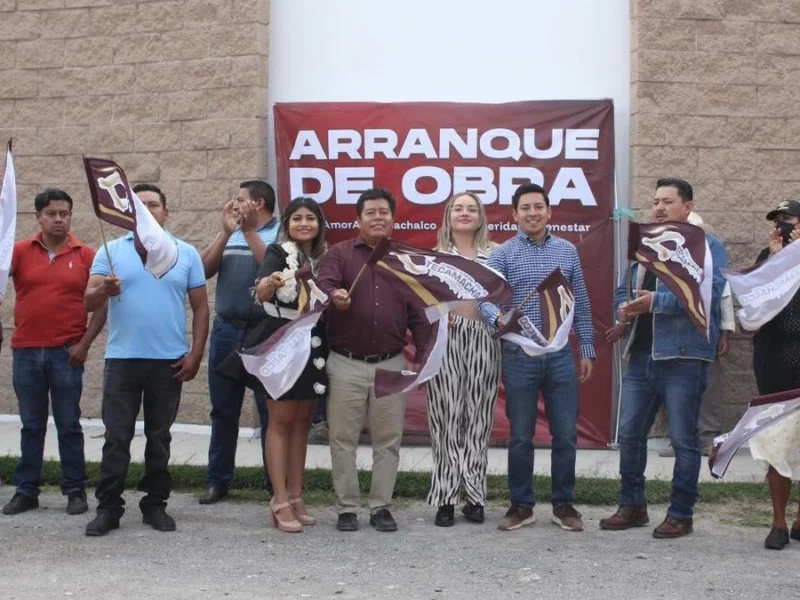 Inician obra de adoquinamiento en Santa Rosa, Tecamachalco