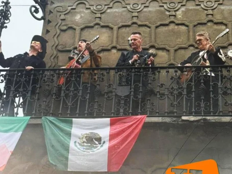U2 graba video en el Centro Histórico de la Ciudad de México