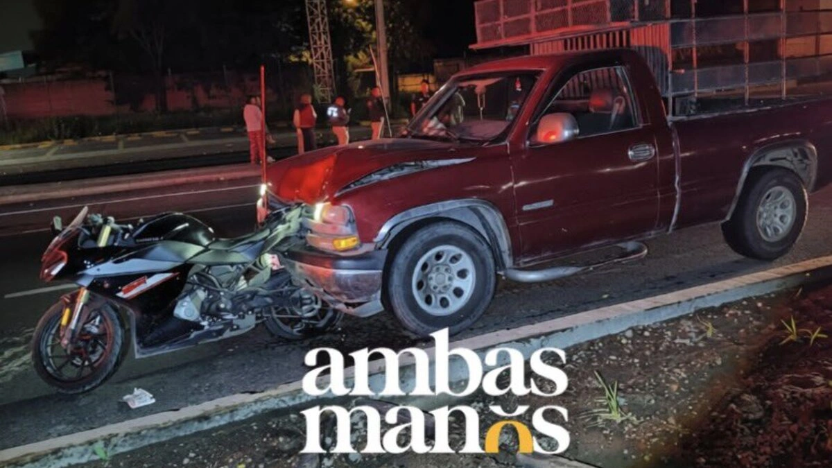 Motociclista de 18 años muere tras ser embestido en la autopista México-Puebla