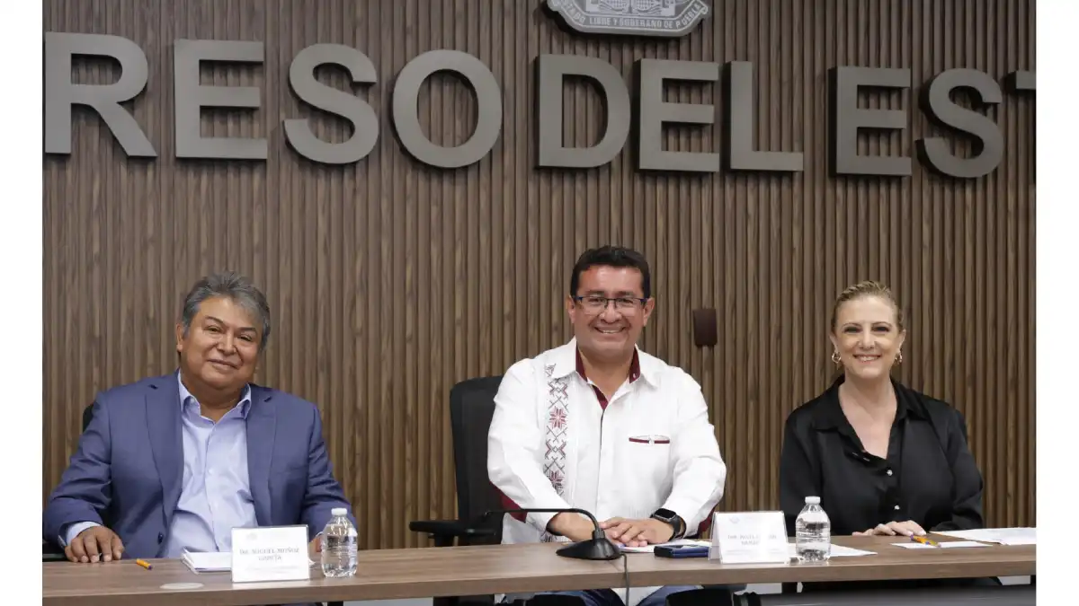 lizan en el Congreso el foro “Cambio climático e islas de calor en la ciudad de Puebla”