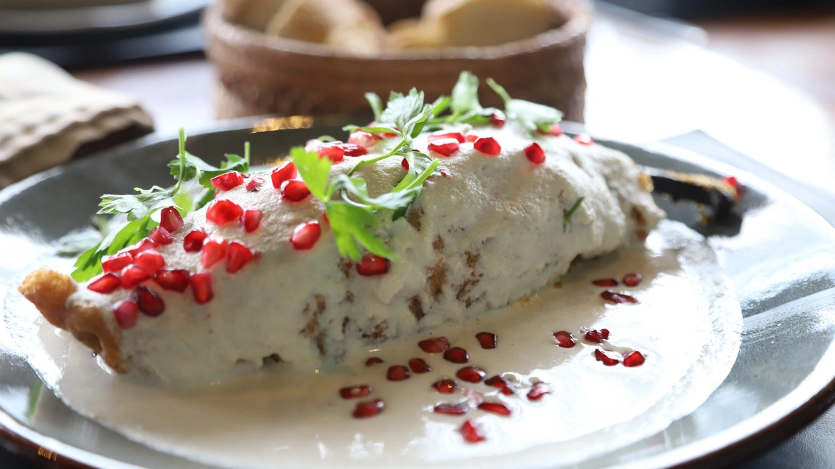 Anuncia Canirac la tradicional comida del Chile en Nogada en Puebla 