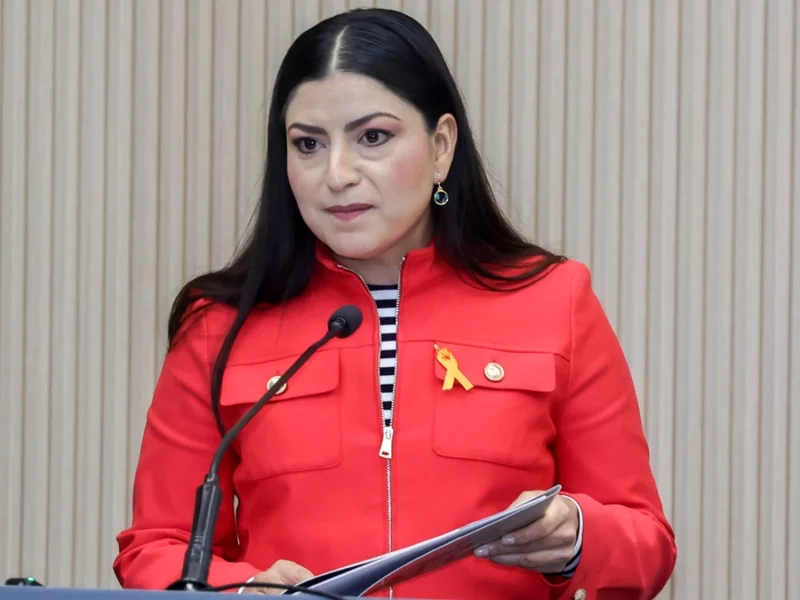 Claudia Rivera se destapa para competir en el 2027 a donde Morena la envíe