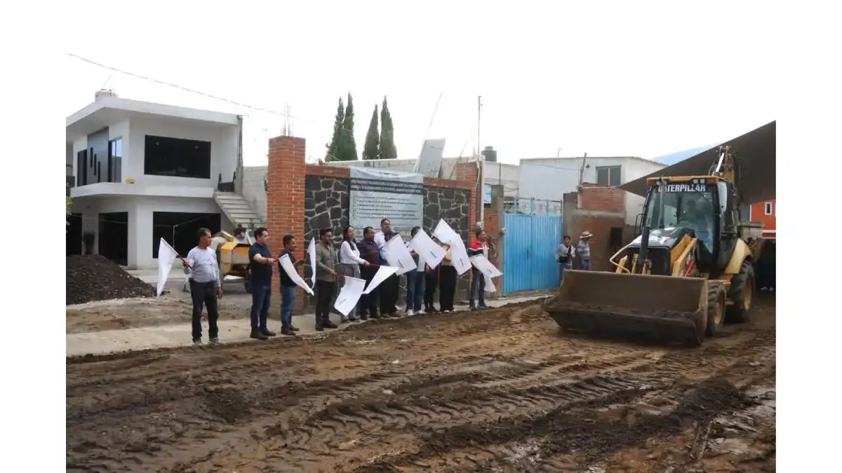 Justicia social en Atlixco: Ariadna Ayala arranca otra obra para beneficiar a familias
