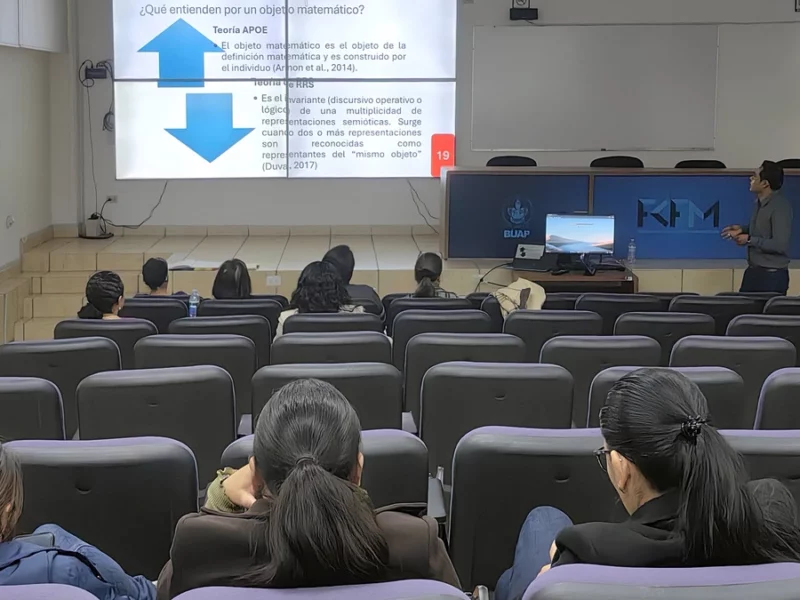 Realizan examen para otorgar primer doctorado en Educación Matemática