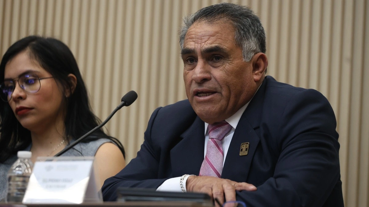 Olinia no es apto para sustituir mototaxis en la Sierra Norte: Elpidio Díaz