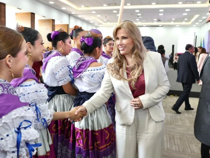 OPS reconoce a Puebla por liderar en la estrategia "Familias Fuertes: Amor y Límites”