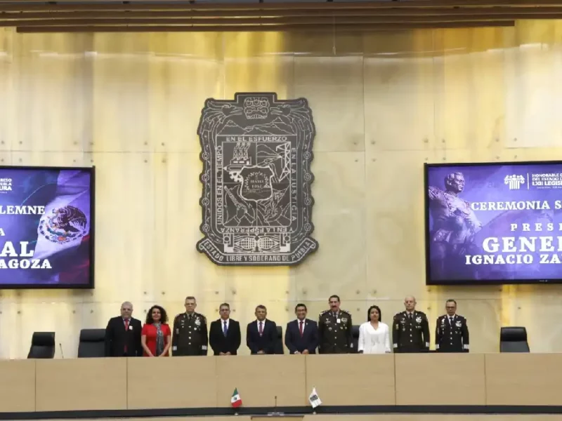 Entrega Congreso del Estado Presea “General Ignacio Zaragoza” a dos poblanos distinguidos y con visión de servicio