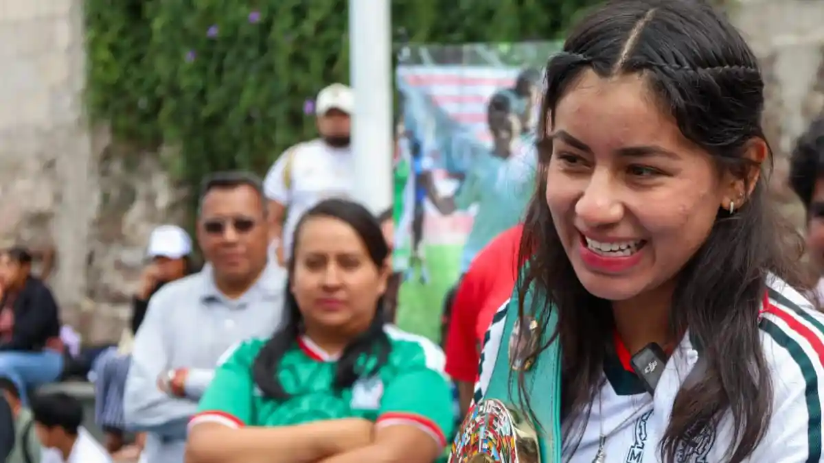 Gaby “La Bonita” lleva el Mundialito Llanero a las comunidades de Puebla