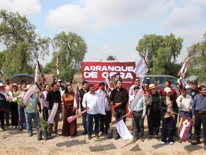 Inicia ampliación de camino que conectará San Mateo Tlaixpan en Tecamachalco con Huixcolotla