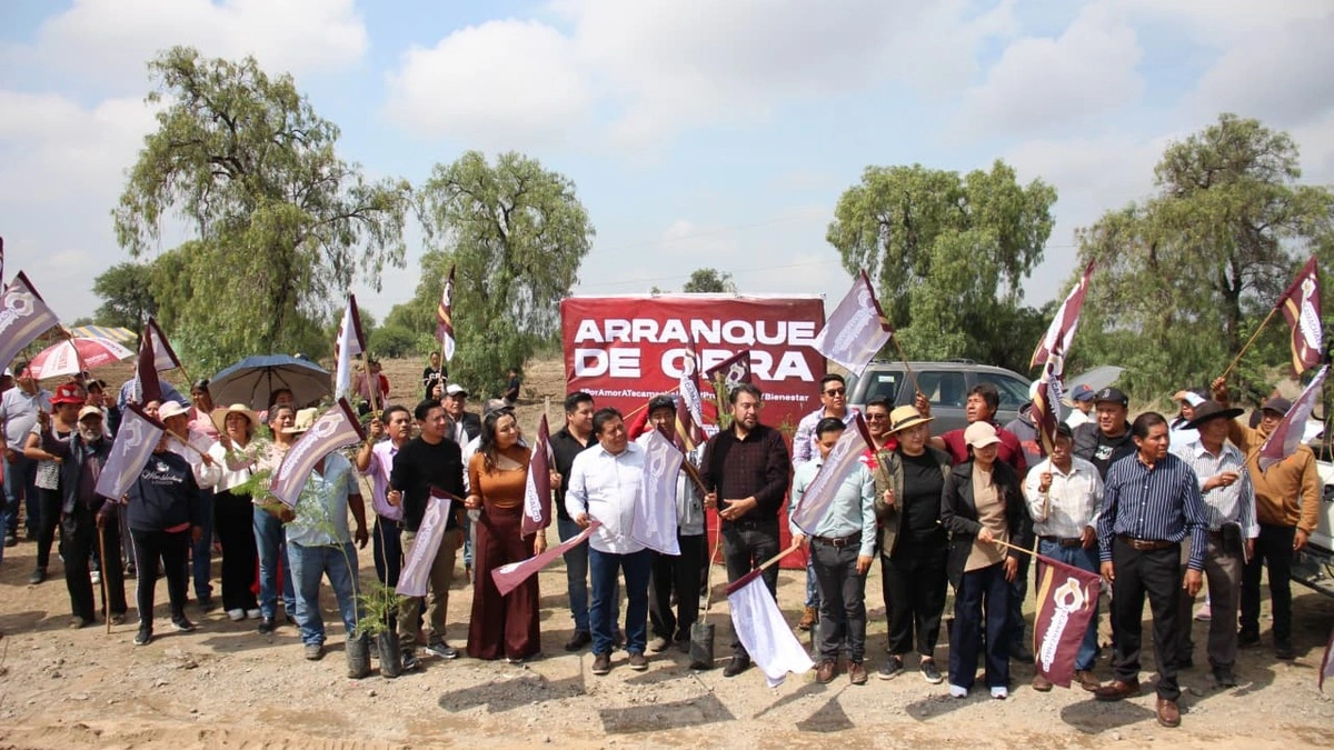 Inicia ampliación de camino que conectará San Mateo Tlaixpan en Tecamachalco con Huixcolotla