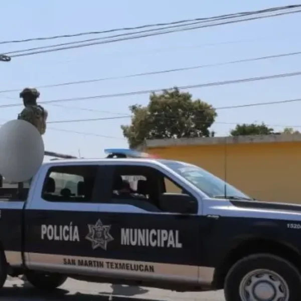 Hallan cadáver maniatado y con un narcomensaje en Texmelucan
