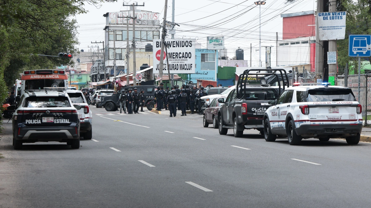 Balacera en el mercado Morelos deja tres heridos y reportan dos detenidos