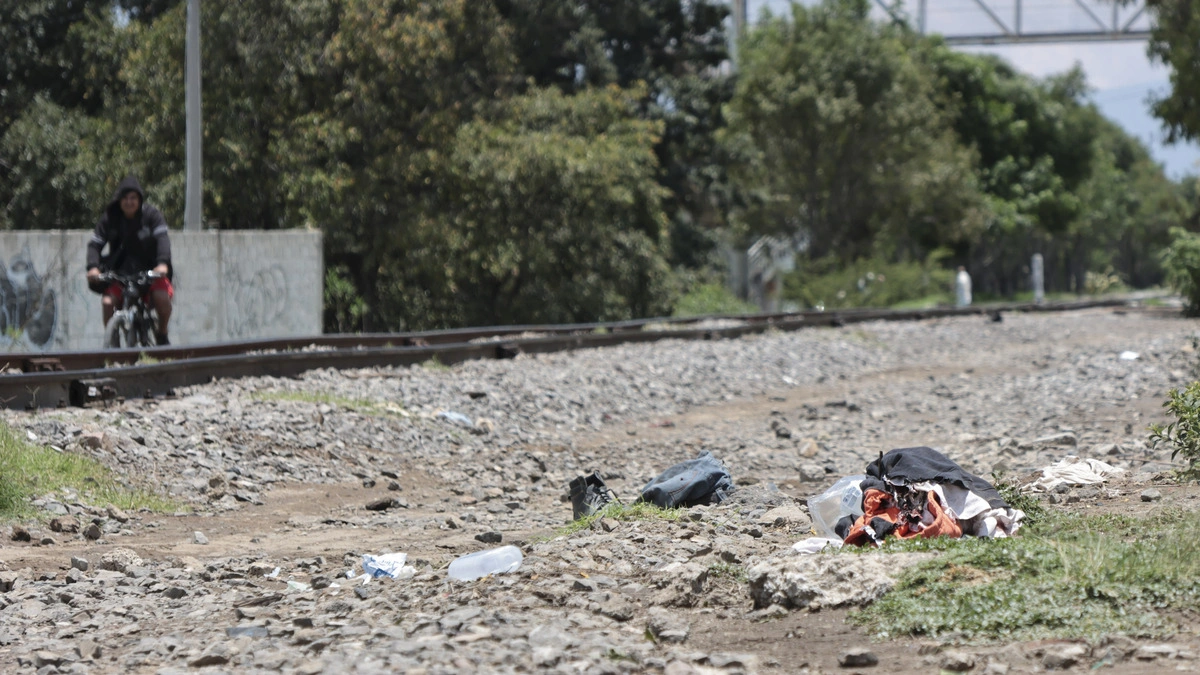 Hombre mutilado por el tren en Bosques de Amalucan trabajaba en una bloquera