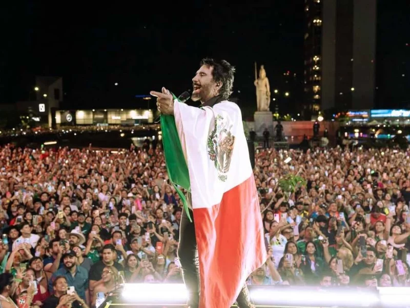 Alejandro Fernández rompe récord con la serenata más grande del mundo en La Minerva