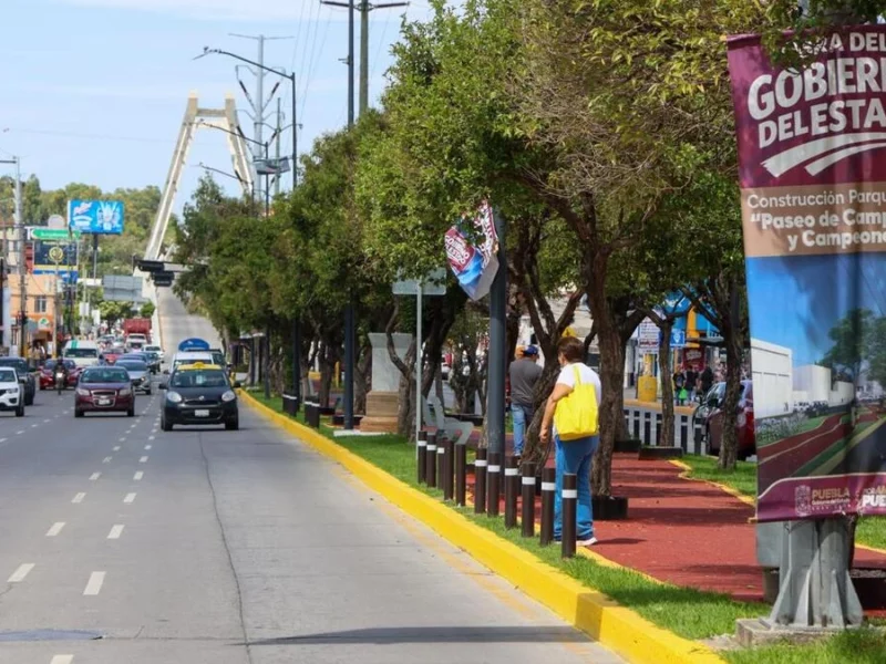 Con maquinaria propia y respaldo federal, Gobierno de Puebla transforma vialidades