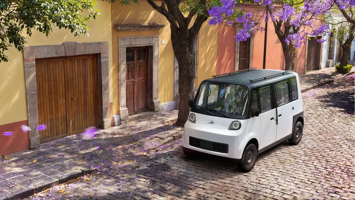 Es necesario modificar la ley para sustituir los mototaxis con autos Olinia: SMT