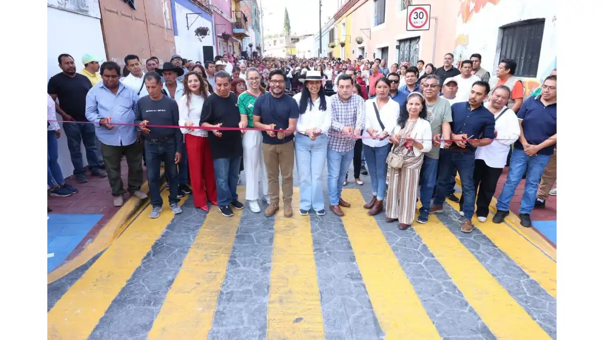 Obras transforman Atlixco: Ariadna Ayala inaugura rehabilitación de calle en el corazón del municipio