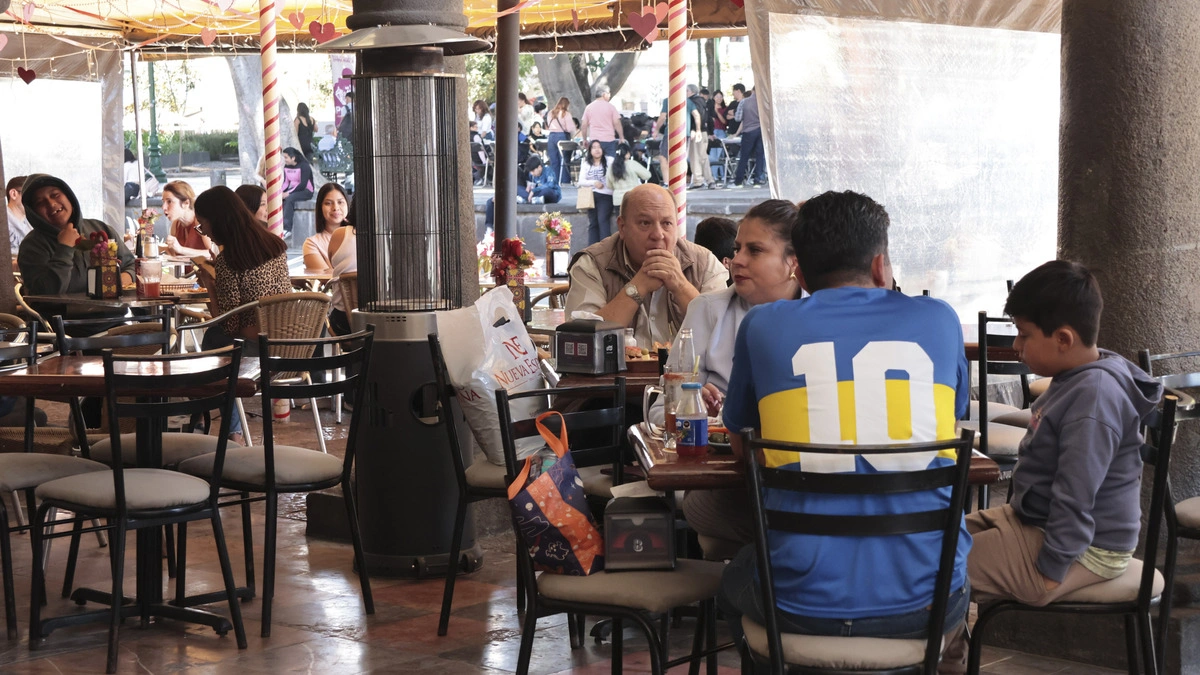 Partidos del Mundial han incrementado 30% las ventas en restaurantes de Puebla