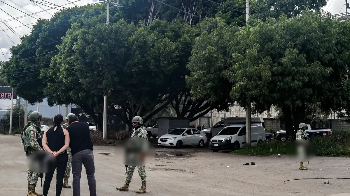 Descubren venta ilegal de agua en San Felipe Hueyotlipan; hay cuatro detenidos