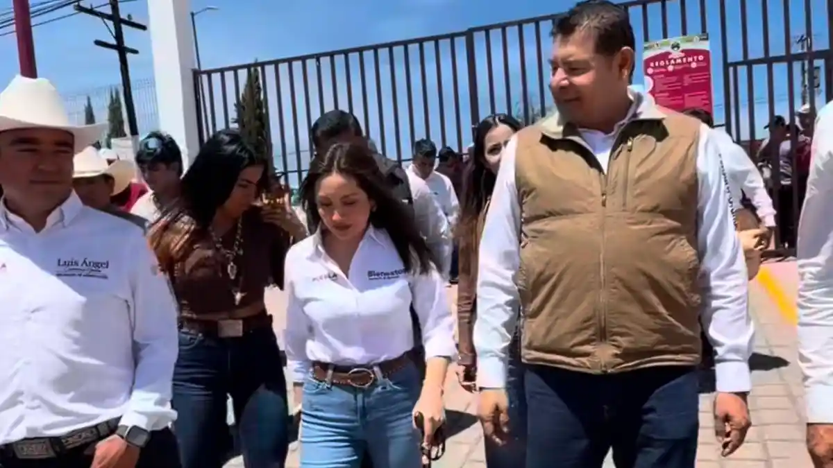 En Chignahuapan mandan las mujeres, advierte Armenta a Juan Rivera.