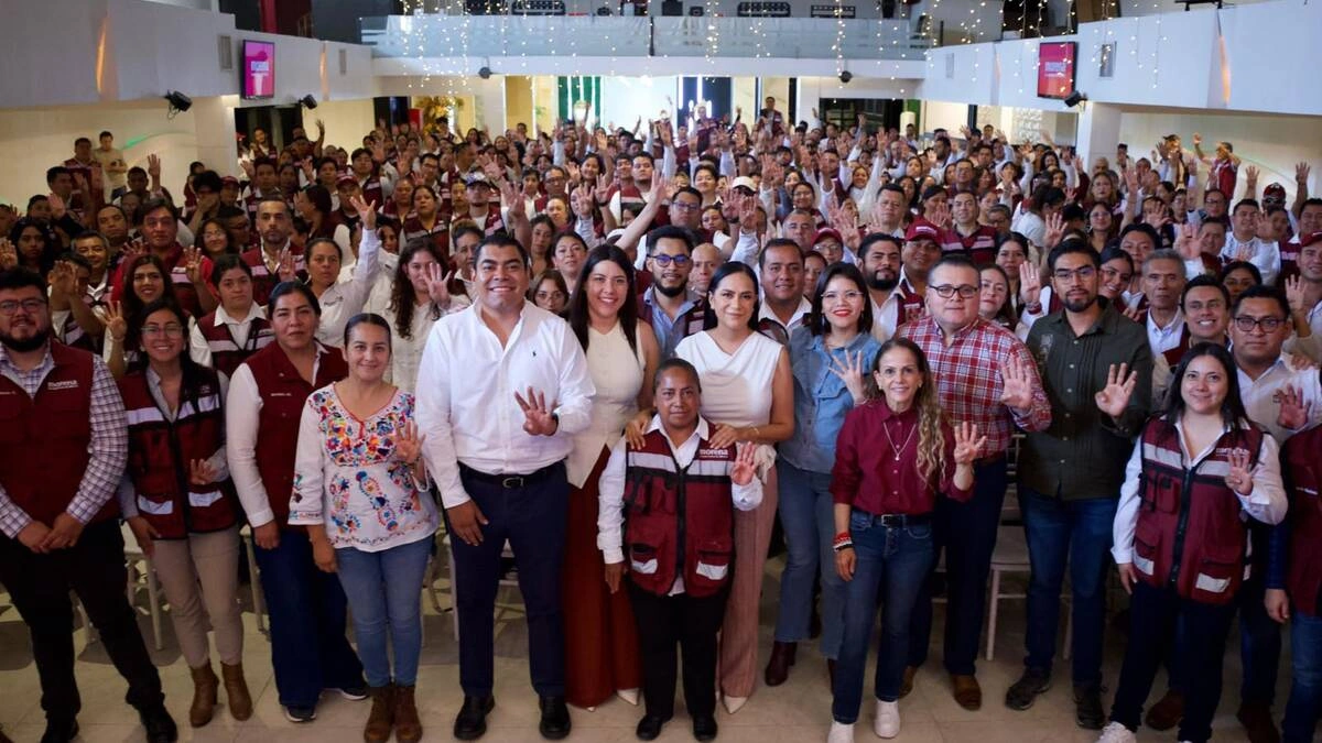 Ariadna Montiel se reúne con los Cots de Morena en Puebla y la dirigencia estatal