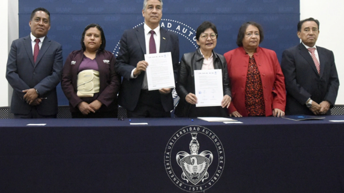 Signan convenio de colaboración BUAP y la USEP