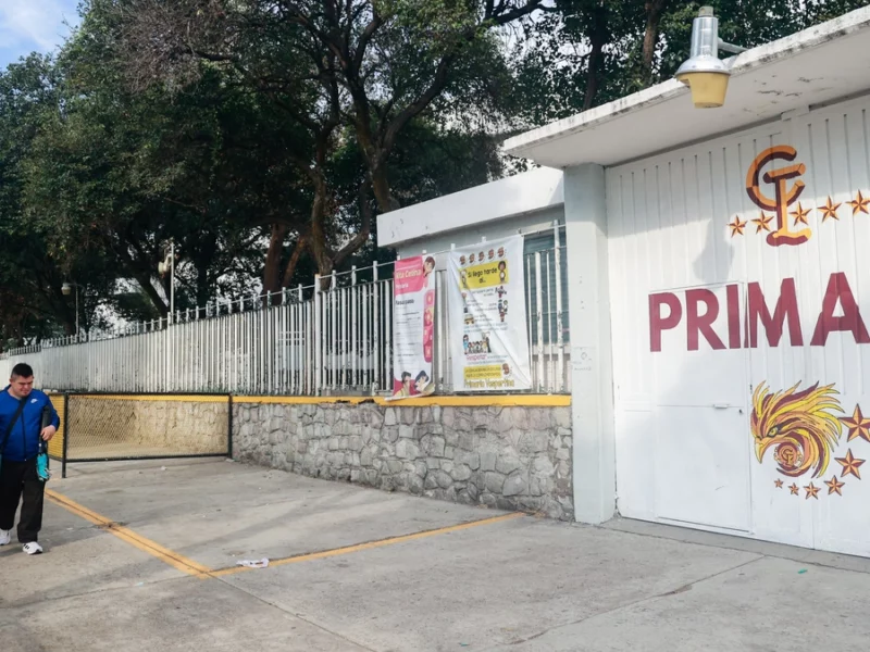 Transporte escolar del Cenhch incumple con servicio, pero exige pagos completos