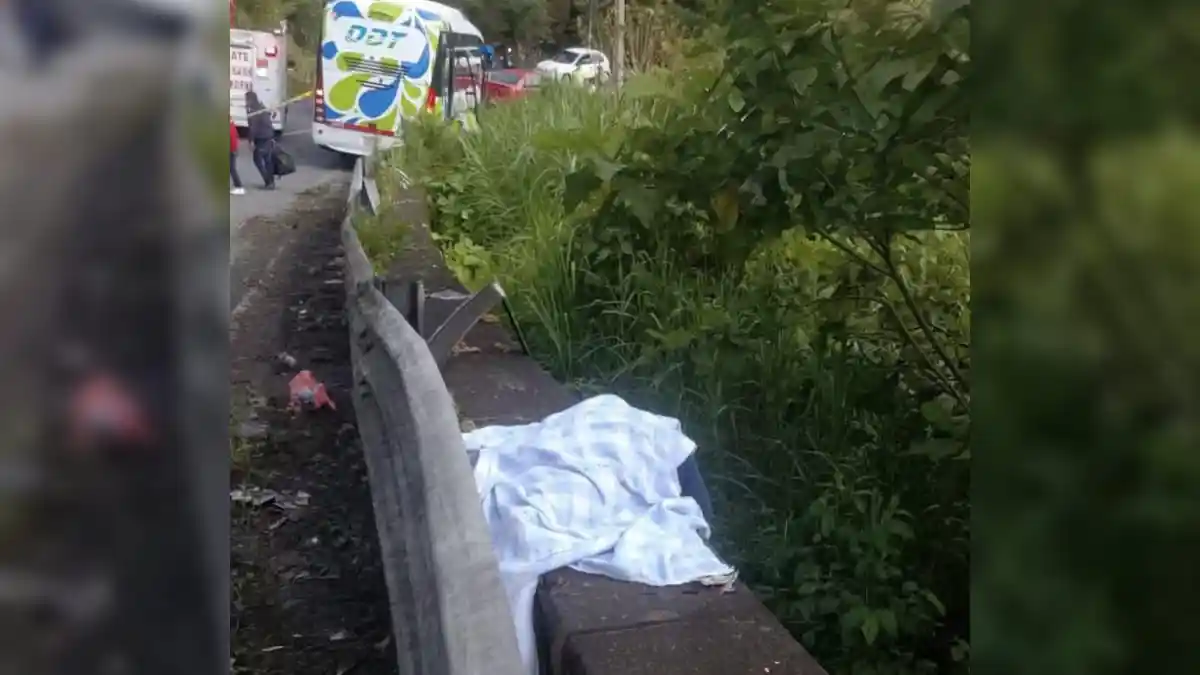 Menor muere y 15 personas resultan lesionadas tras choque en la México–Tuxpan