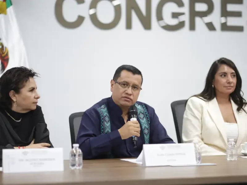 Avala Comisión del Congreso reformas para ampliar la participación de madres y padres de familia en la educación