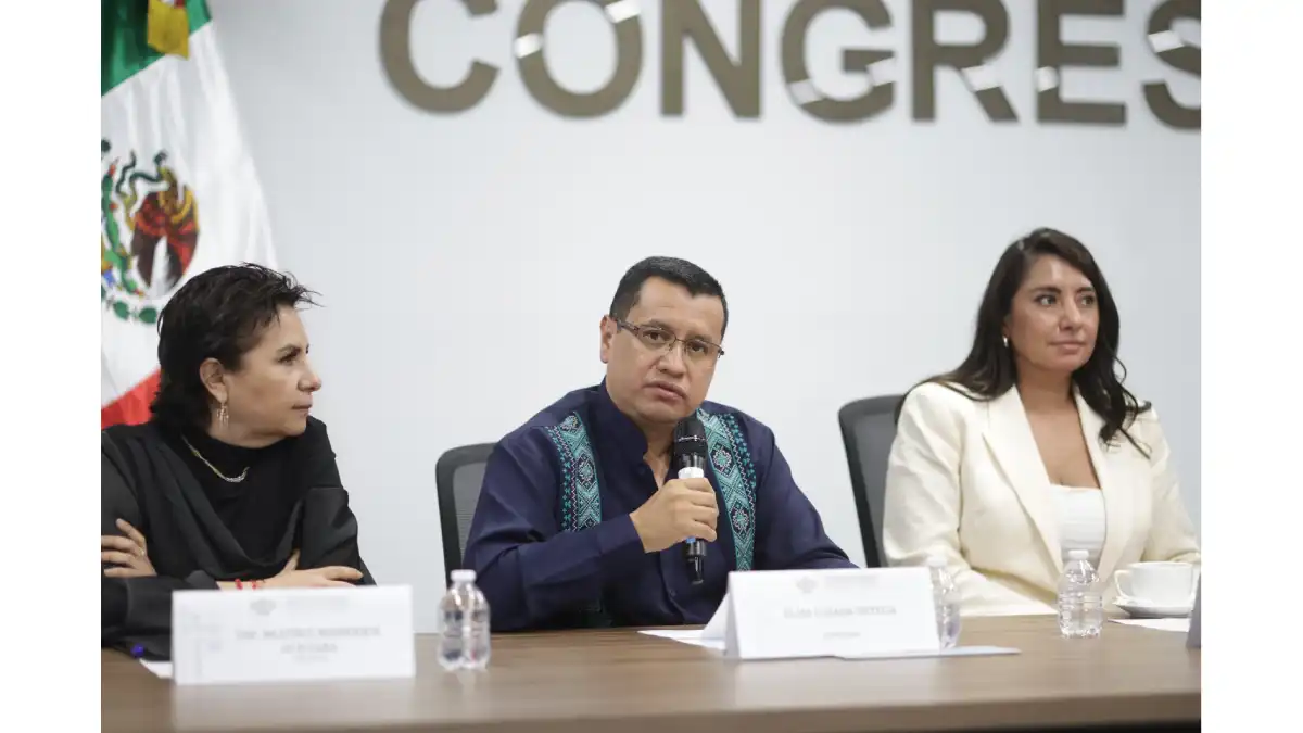 Avala Comisión del Congreso reformas para ampliar la participación de madres y padres de familia en la educación
