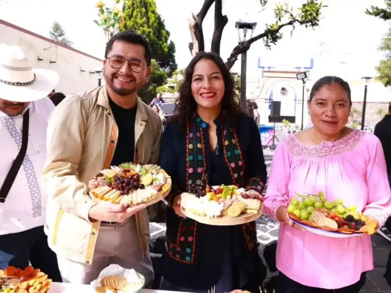 San Andrés Cholula celebra 25 años de tradición de la Feria del Queso