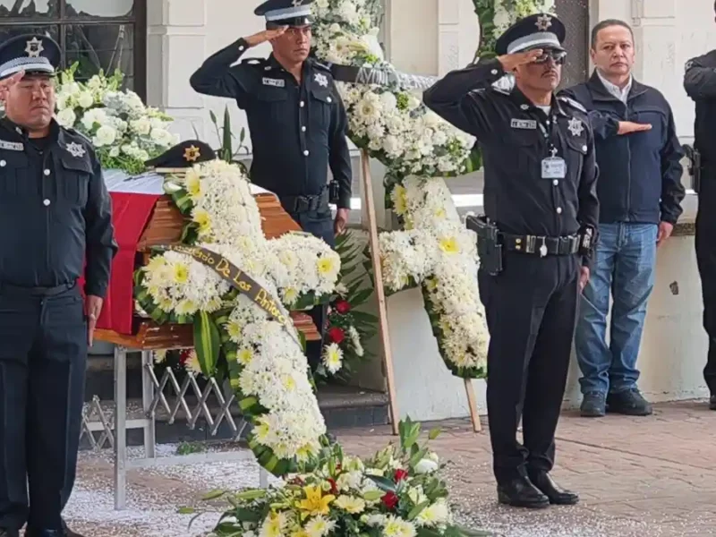 Rinden homenaje al comandante Agustín Malo Martínez en Santa Clara Ocoyucan