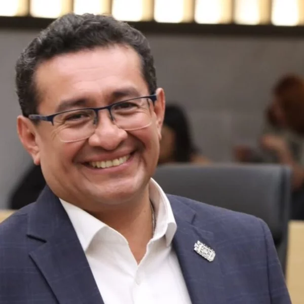 Congreso de Puebla aprueba reforma para reducir iniciativas rezagadas; diputados podrán retirarlas